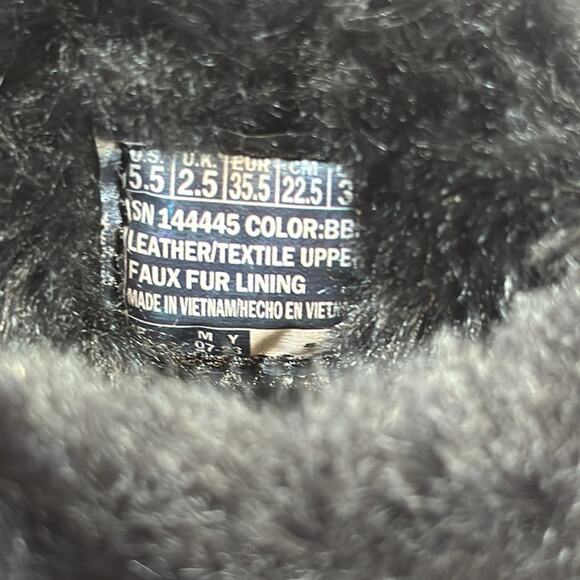 Skechers On the GO Winter Gleam City Water Repellent Suede Boots Size 5.5 - Picture 8 of 10